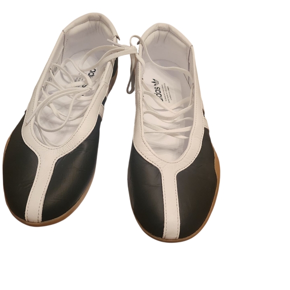 Adidas Black and White Sneakers - Picture 5 of 7